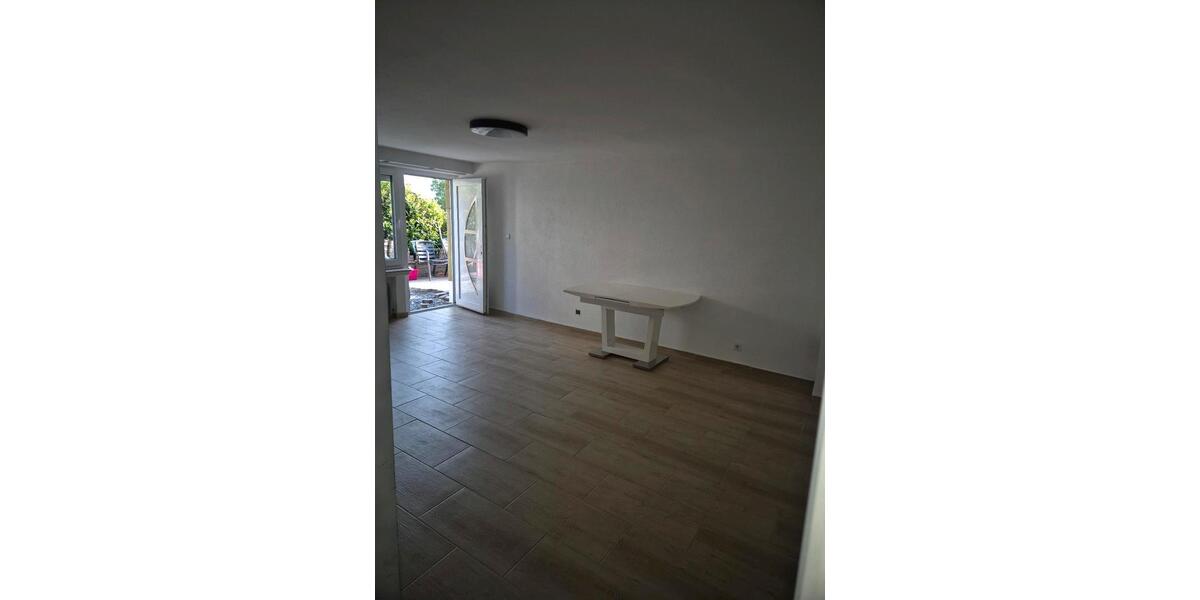 Erdgeschoßwohnung Künzell - 2 Zimmer, 62 m&sup2;, 900&euro; | Angebot:26701065