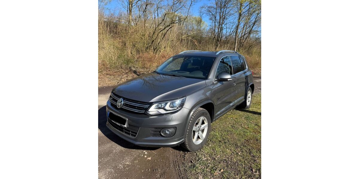 VW Tiguan 120.000 km 17.700 &euro; Paderborn 33102