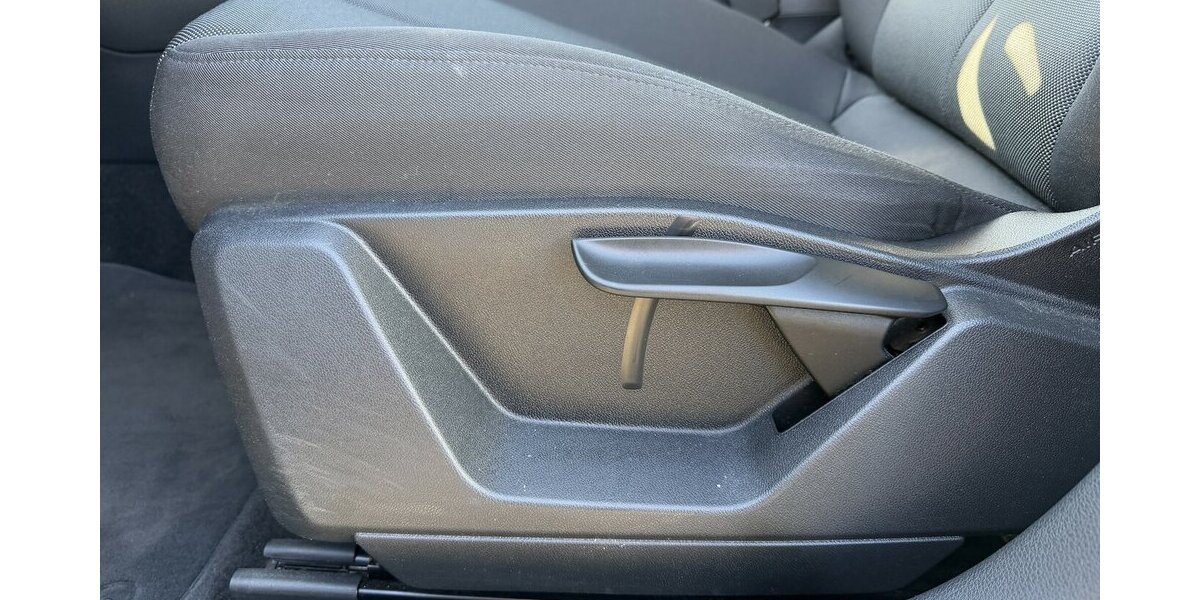 Audi Q2 35 TFSI S-Tronic / Sitzheizung / AKH 77.000 km 19.990 &euro; Donauwörth 86609