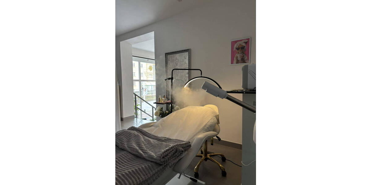 Gewerbeobjekt Halle (Saale) Damaschkestraße - 2 Zimmer, 73 m&sup2;, 415&euro; | Angebot:26687132
