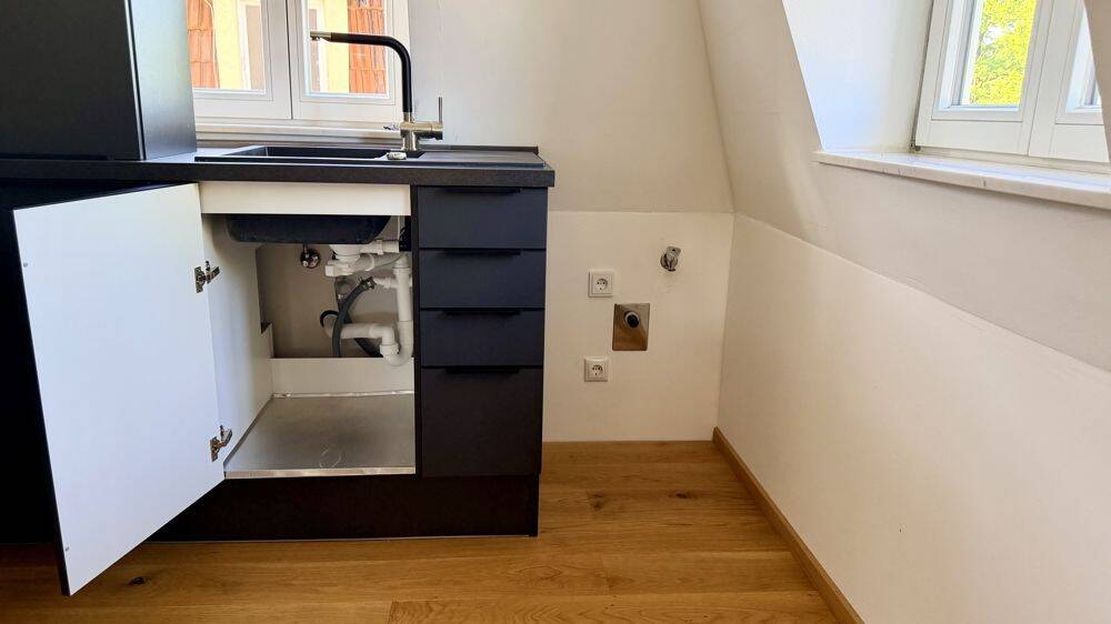 Etagenwohnung Coburg - 4 Zimmer, 85 m&sup2;, 810&euro; | Angebot:26796708