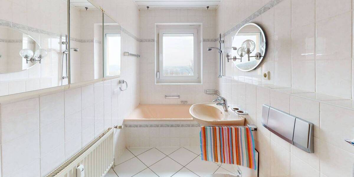 Etagenwohnung Altenberg - 3 Zimmer, 63 m&sup2;, 80.000&euro; | Angebot:26247828