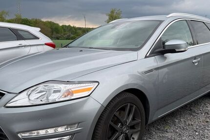 Ford Mondeo 268.000 km 4.900 &euro; Wildau 15745