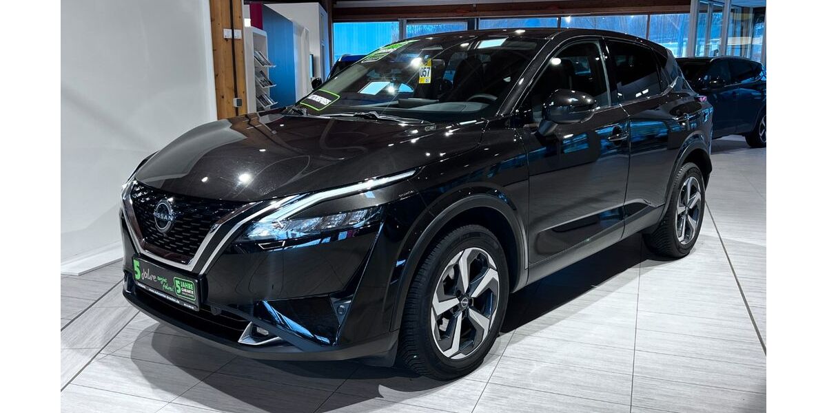 Nissan Qashqai 32.890 km 23.980 &euro; Dresden 01217