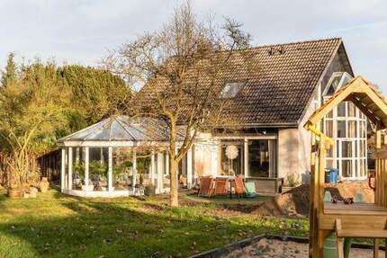 Haus Rehfelde - 7 Zimmer, 219 m&sup2;, 524.000&euro; | Angebot:25709948