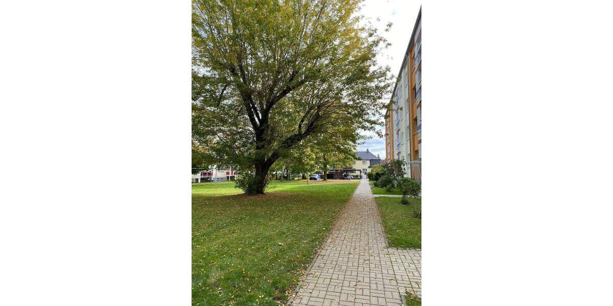 Etagenwohnung Gera Debschwitz - 2 Zimmer, 48 m&sup2;, 59.950&euro; | Angebot:25245388