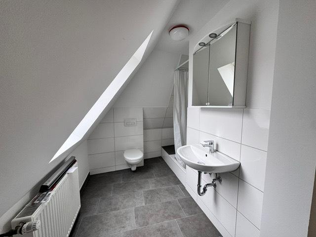 Dachgeschoßwohnung Osnabrück Eversburg - 2.5 Zimmer, 74 m&sup2;, 1.070&euro; | Angebot:26412727