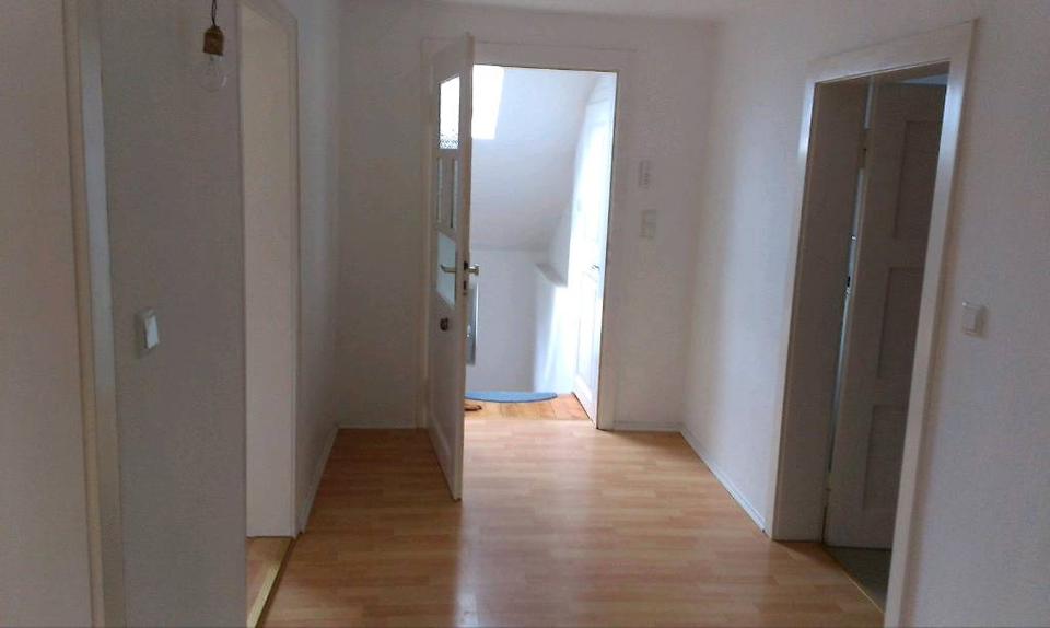 Dachgeschoßwohnung Michelstadt - 4.5 Zimmer, 108 m&sup2;, 860&euro; | Angebot:26592067