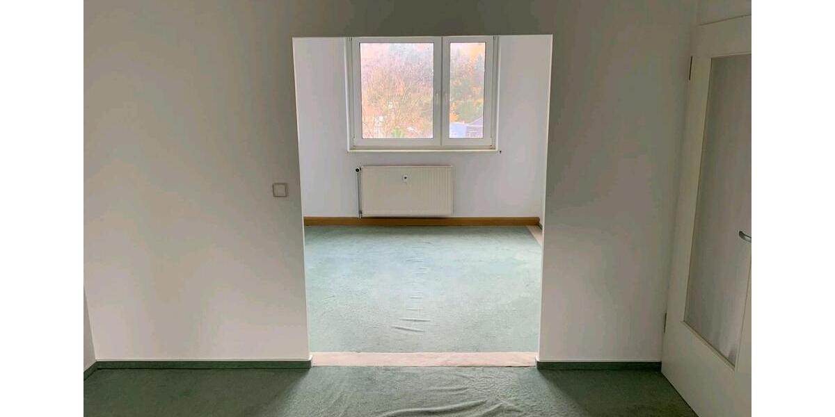 Etagenwohnung Eisenach - 4 Zimmer, 75 m&sup2;, 80.000&euro; | Angebot:27127704