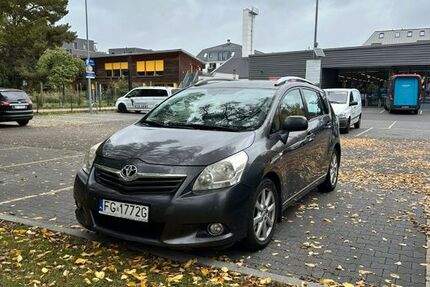 Toyota Verso 265.000 km 4.900 € berlin 12353
