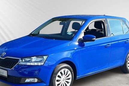 Skoda Fabia 42.865 km 11.990 € Bremerhaven 27568