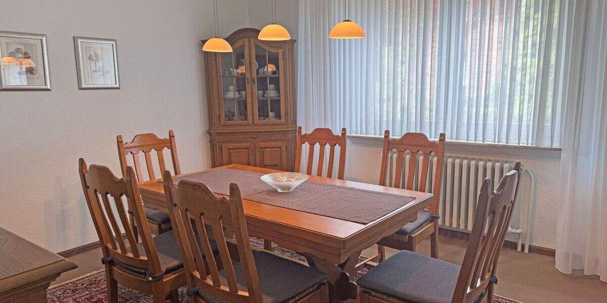 Einfamilienhaus Voerde Spellen - 5 Zimmer, 95 m&sup2;, 420.000&euro; | Angebot:24040118