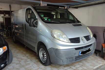 Renault Trafic 303.000 km 2.000 &euro; Sindelfingen 71069