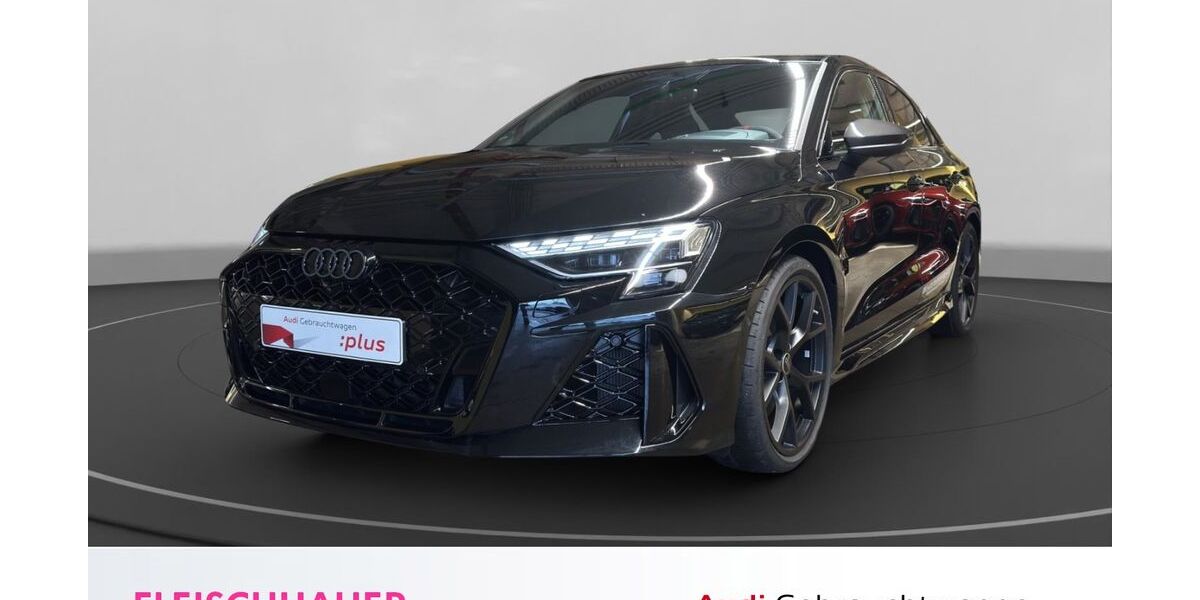 Audi RS3 3.000 km 75.990 &euro; Köln 50968