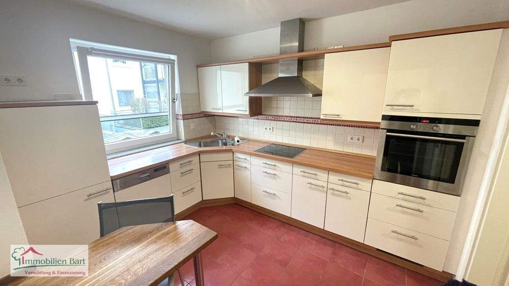 PERL: CHARMANTE ERDGESCHOSSWOHNUNG 3 SCHLAFZIMMER RUHIGE LAGE! 4 zimmer