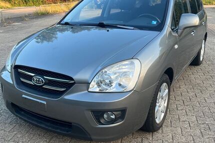 Kia Carens 217.000 km 2.750 &euro; Aachen 52070