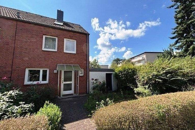 Reihenendhaus Bad Oldesloe - 4 Zimmer, 92 m&sup2;, 249.000&euro; | Angebot:25196337