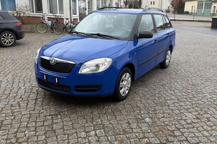 Skoda Fabia 188.600 km 2.900 &euro; Luckau 15926