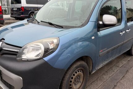 Renault Kangoo 195.000 km 2.900 &euro; München Trudering-Riem 81825