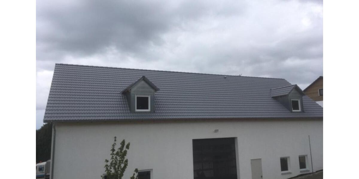 Halle mit Grube 81qm Einfahrhöhe 4.30m zimmer