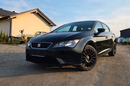 Seat Leon 122.773 km 7.400 &euro; Eging am See 94535