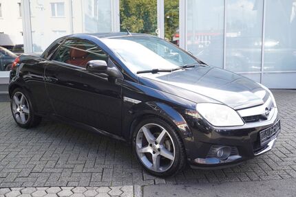 Opel Tigra 129.700 km 1.999 &euro; Kassel 34123