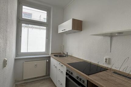 Wohnung Stendal - 2 Zimmer, 37 m&sup2;, 295&euro; | Angebot:26386084