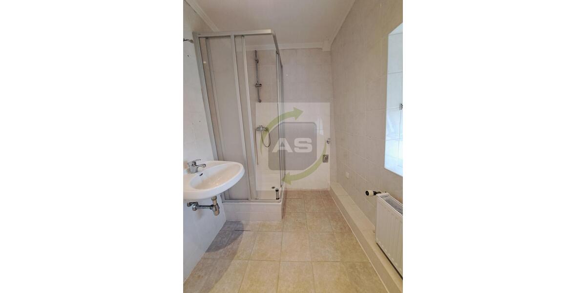 Dachgeschoßwohnung Zwickau - 2 Zimmer, 58 m&sup2;, 349&euro; | Angebot:24877898