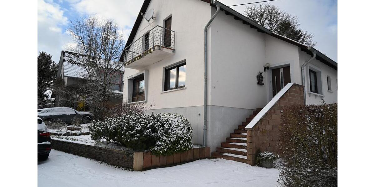 1-2 Familienhaus 9 zimmer