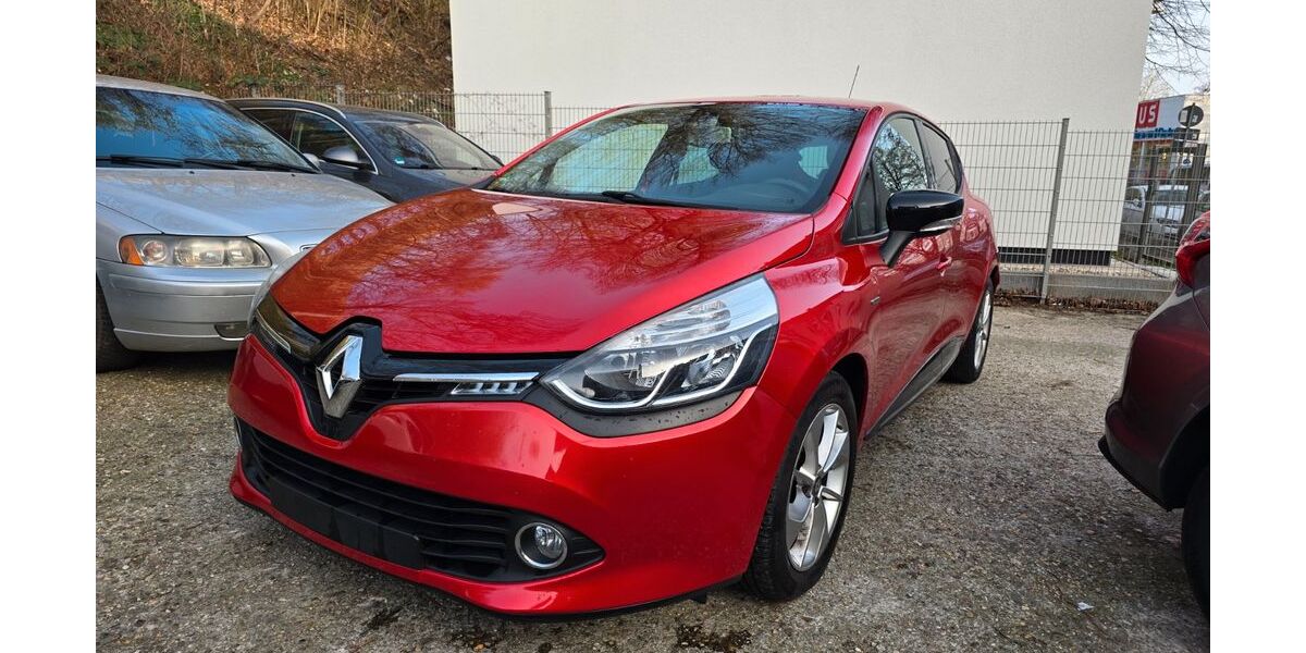 Renault Clio 136.000 km 6.300 &euro; Essen 45144