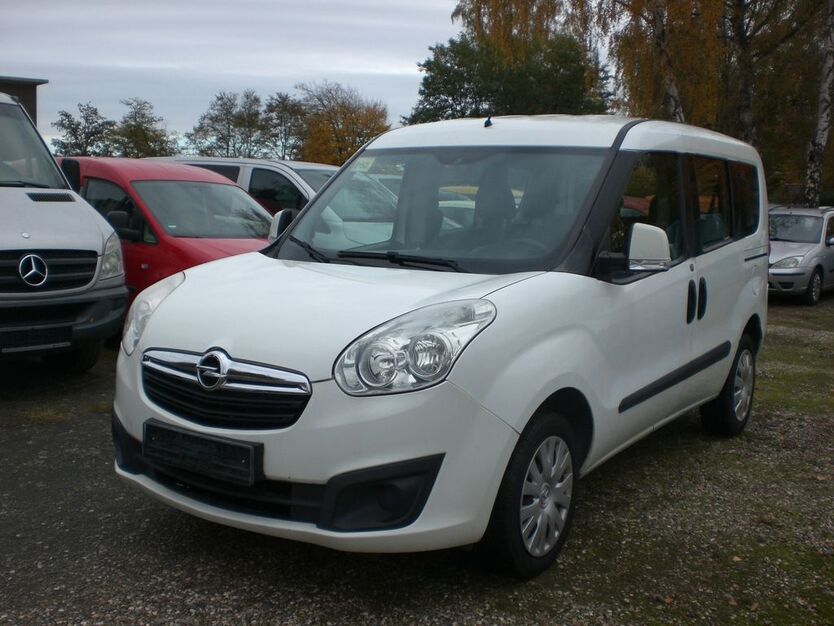 Opel Combo 59.900 km 5.750 € Köln 50735