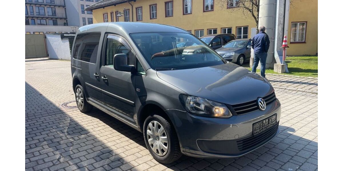 VW Caddy 243.000 km 5.800 &euro; Mannheim 68305