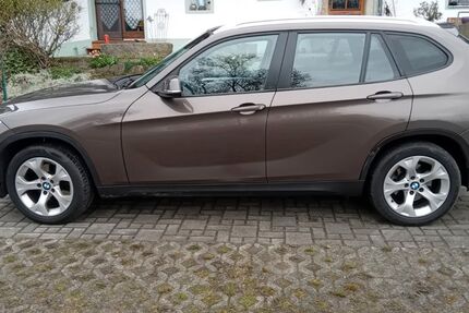 BMW X1 200.000 km 6.200 &euro; Bad Kötzting 93444