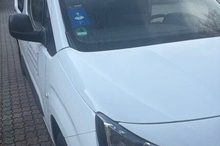 Peugeot Partner 89.000 km 9.500 &euro; Grasbrunn 85630