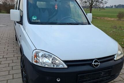 Opel Combo 185.000 km 2.499 &euro; schrobenhausen 86529