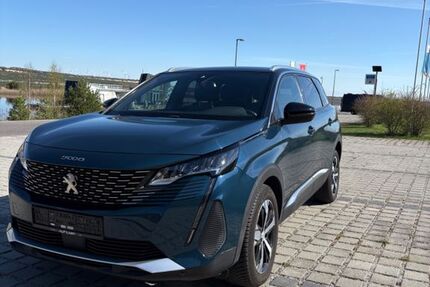 Peugeot 5008 33.000 km 27.900 &euro; Massen 03238