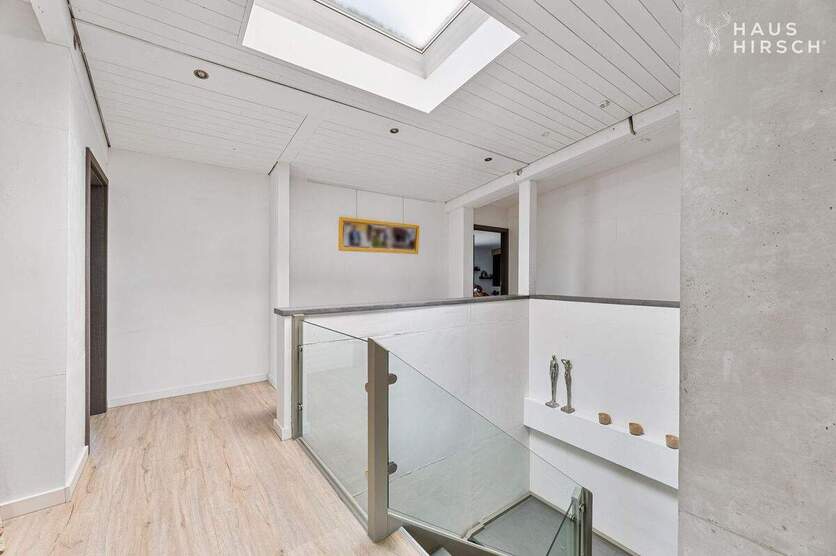 Exklusives Luxus Wohn-und Geschäftshaus mit Wellnessbereich und Aussenpool! 9 zimmer