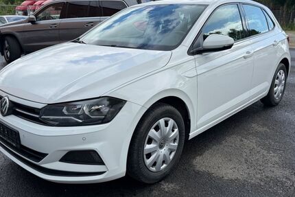 VW Polo 157.000 km 7.490 &euro; Würzburg 97084