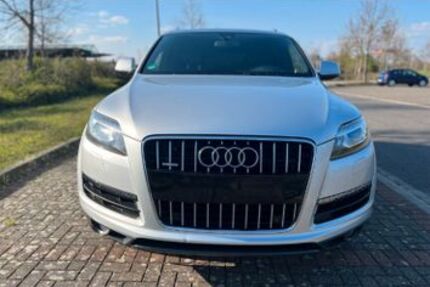 Audi Q7 206.000 km 9.950 &euro; Herne 44625