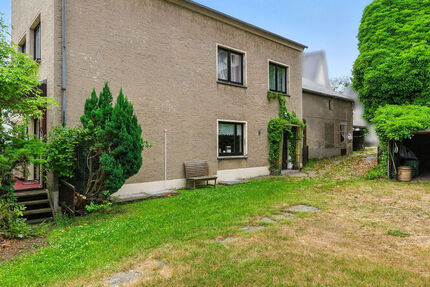 Wohnen und ein besonderes Gewerbe 4 zimmer