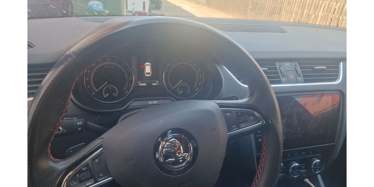 Skoda Octavia 143.000 km 17.499 &euro; Neutraubling 93073