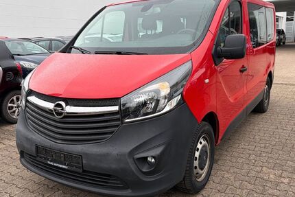 Opel Vivaro 104.685 km 15.995 € Stuttgart 70597