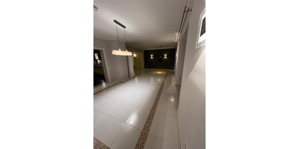 Terrassenwohnung Niemegk - 4 Zimmer, 150 m&sup2;, 1.500&euro; | Angebot:24981239