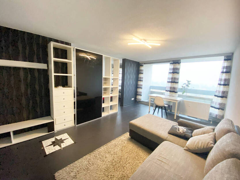 Moderne barrierefreie 1,5 Zimmer Wohnung mit Balkon in Ludwigsfeld