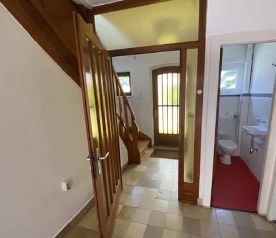 Einfamilienhaus Ahrensburg - 9 Zimmer, 170 m&sup2;, 2.650&euro; | Angebot:24800854