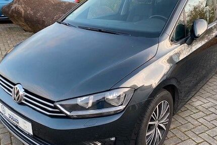 VW Golf Sportsvan 138.400 km 9.500 &euro; Vohenstrauss 92648