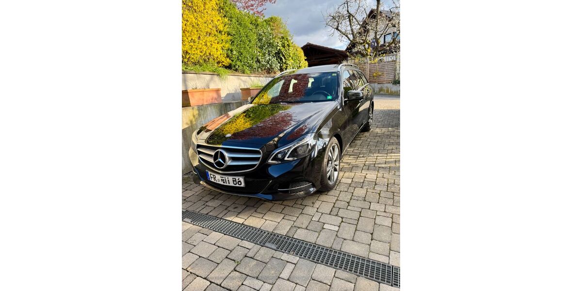 Mercedes-Benz E 220 156.000 km 15.300 &euro; Ballrechten-Dottingen 79282