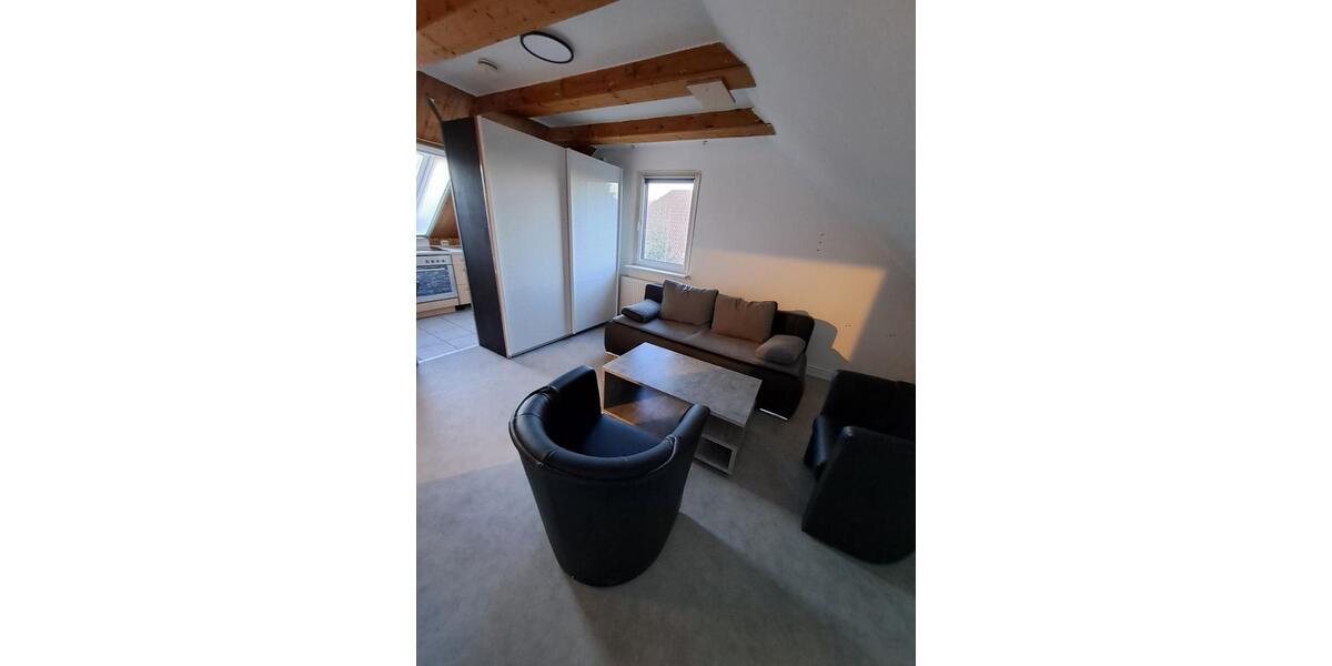 Dachgeschoßwohnung Neumünster Böcklersiedlung - 1 Zimmer, 22 m&sup2;, 630&euro; | Angebot:26324219
