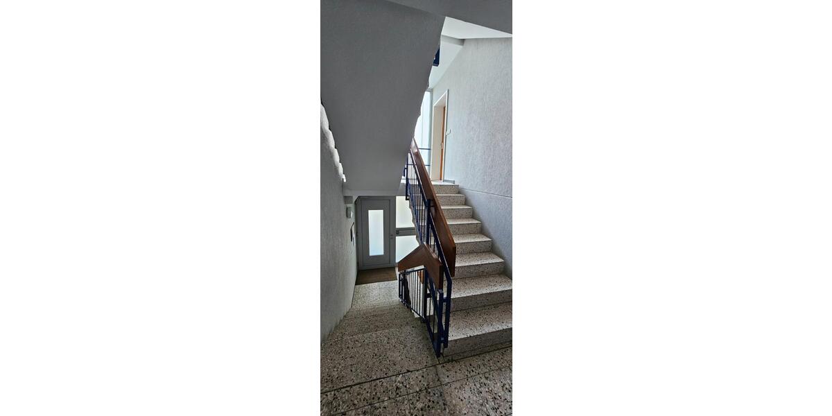 Etagenwohnung Villingen-Schwenningen Schwenningen - 3.5 Zimmer, 92 m&sup2;, 215.000&euro; | Angebot:26441175