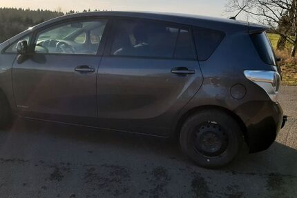 Toyota Corolla Verso 179.500 km 6.550 &euro; Lasel 54612